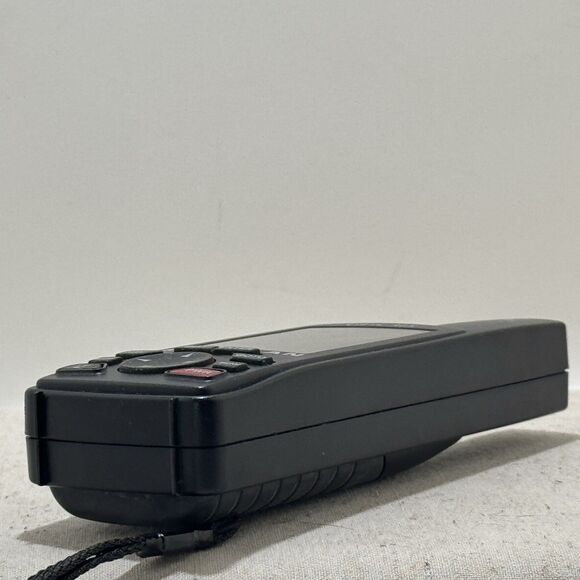 Magellan GPS 315 Handheld Navigator w/Case Bundle - Picture 8 of 10